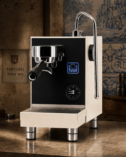 Máquina de espresso Briel M de caldeira dupla, marfim